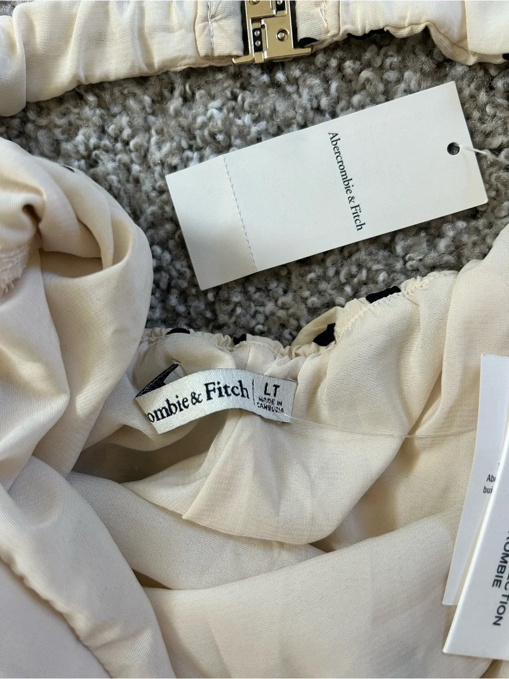 Abercrombie & Fitch nwt contrasting